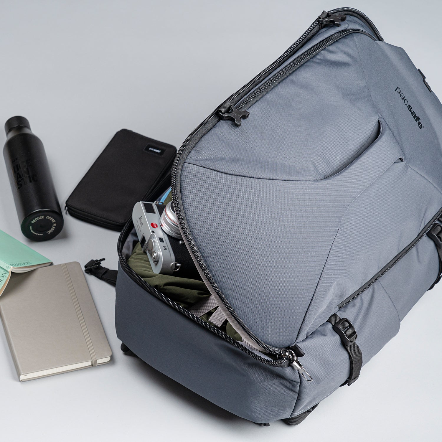 pacsafe-venturesafe-exp45-anti-theft-carry-on-travel-pack image 2