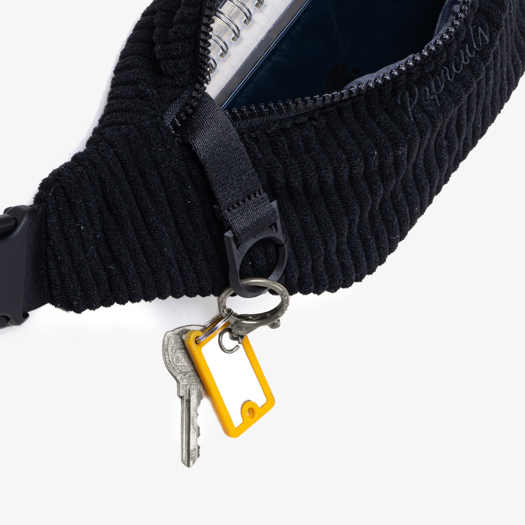 paprcuts-capri-bauchtasche-just-black-aus-cord image 7