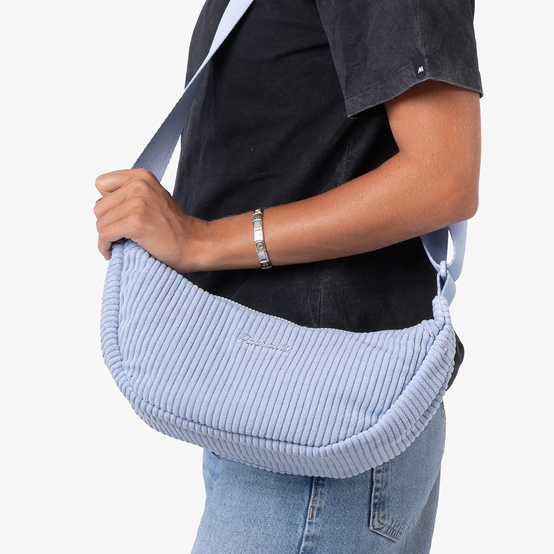 paprcuts-valencia-roundbag-pastel-blue image 2