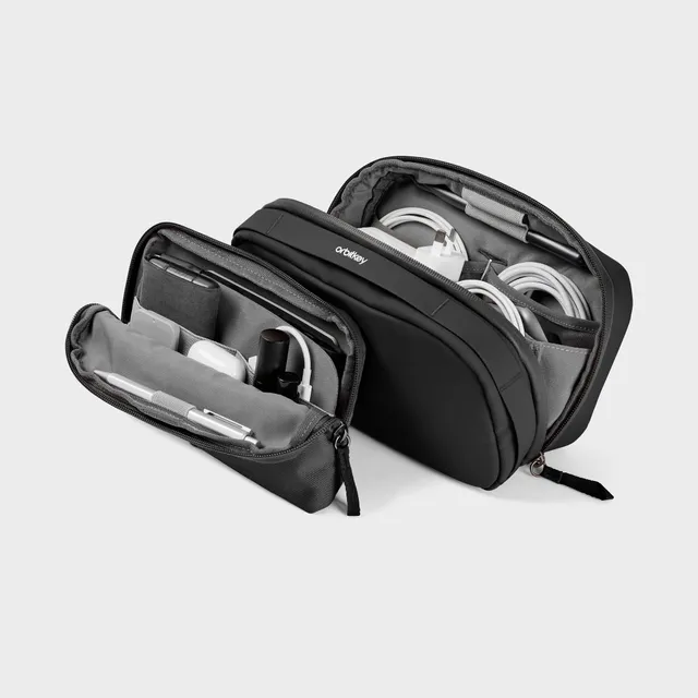 orbitkey-2-in-1-tech-tasche-erweiterbare-organizer-tasche-aus-recycelt-material image 1