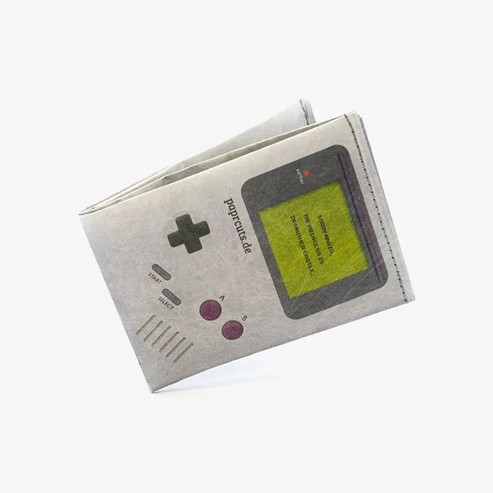 paprcuts-game-boy-rfid-kartenetui-rfid-wallet-grau-gaming-design image 1