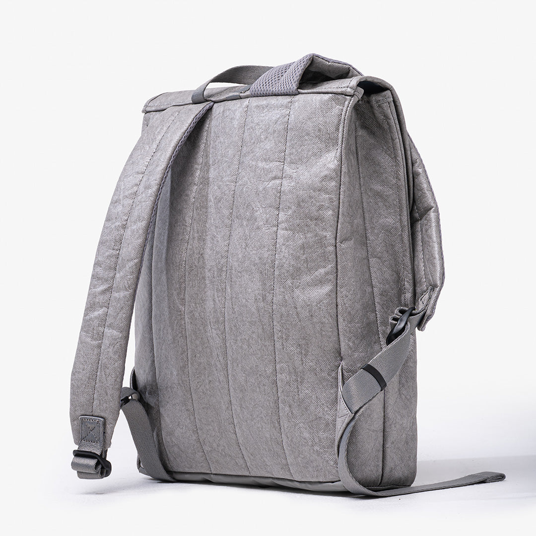 paprcuts-kyoto-rucksack-just-grey-aus-tyvek-11-liter image 6