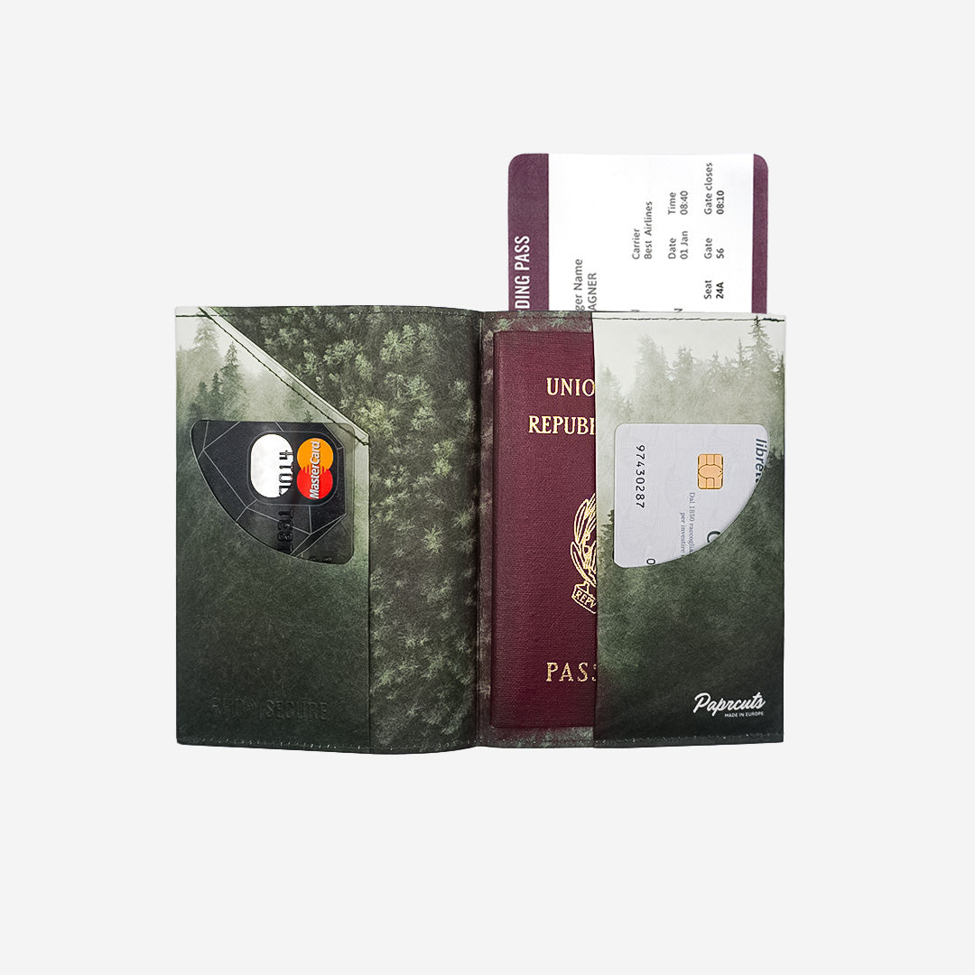 paprcuts-foggy-morning-rfid-reisepasscover-gr-n image 2