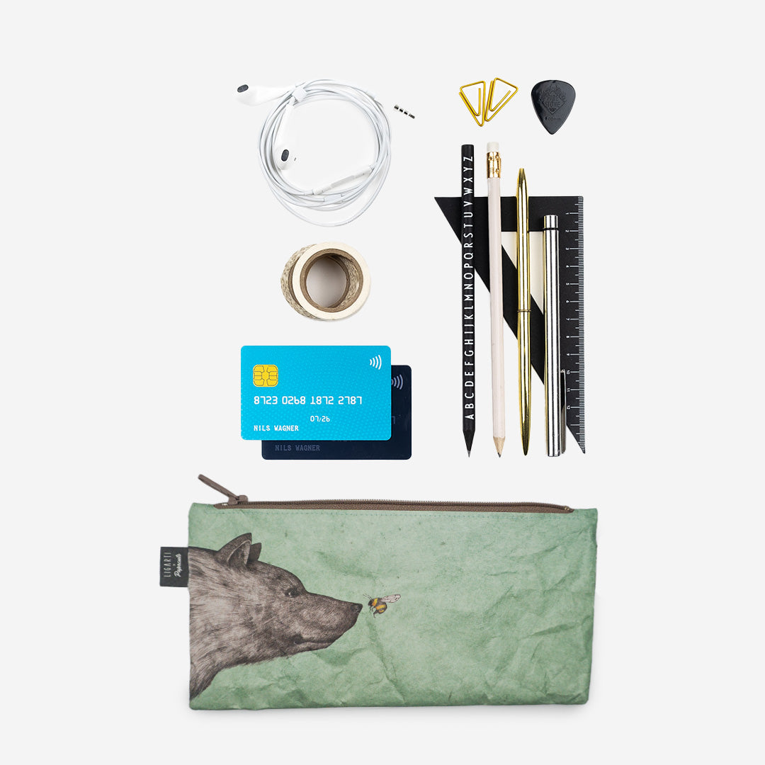 paprcuts-federtasche-die-begegnung-ligarti-koop-flachtasche-tyvek image 5