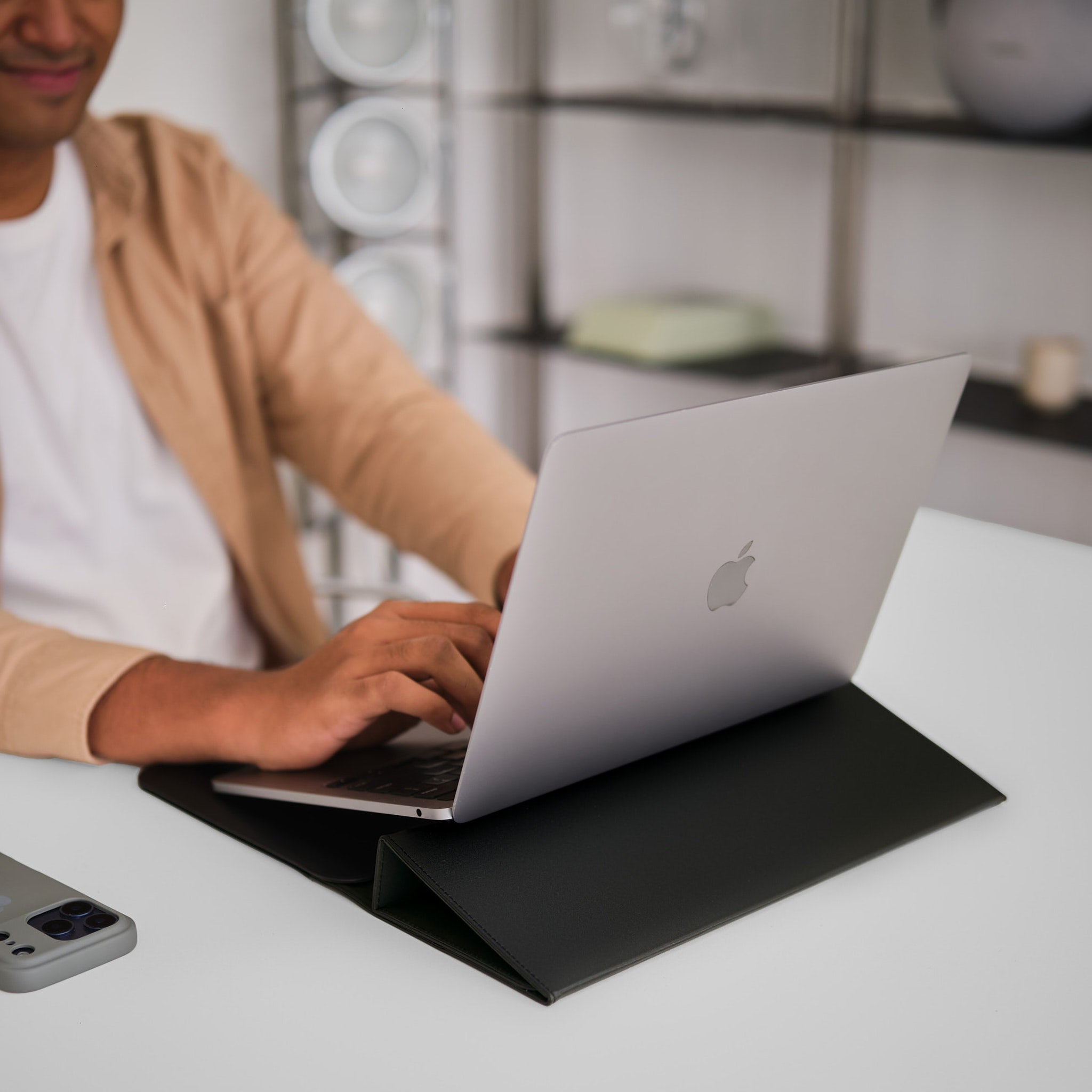 orbitkey-hybrid-laptoph-lle-v2-3-in-1-mit-st-nder image 5