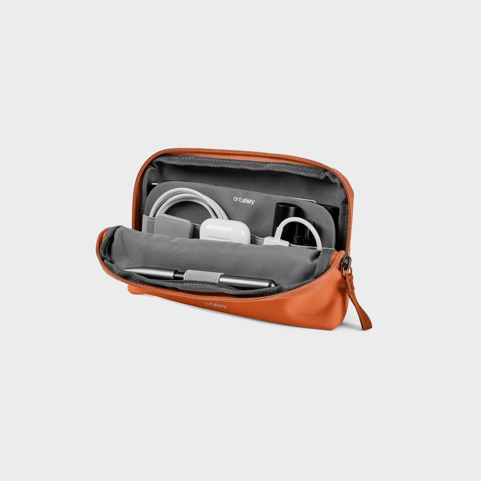 orbitkey-desk-pouch-erweiterbare-schreibtischtasche-aus-recycling-material image 5