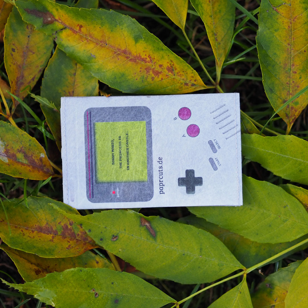 paprcuts-game-boy-rfid-kartenhalter-grau image 2