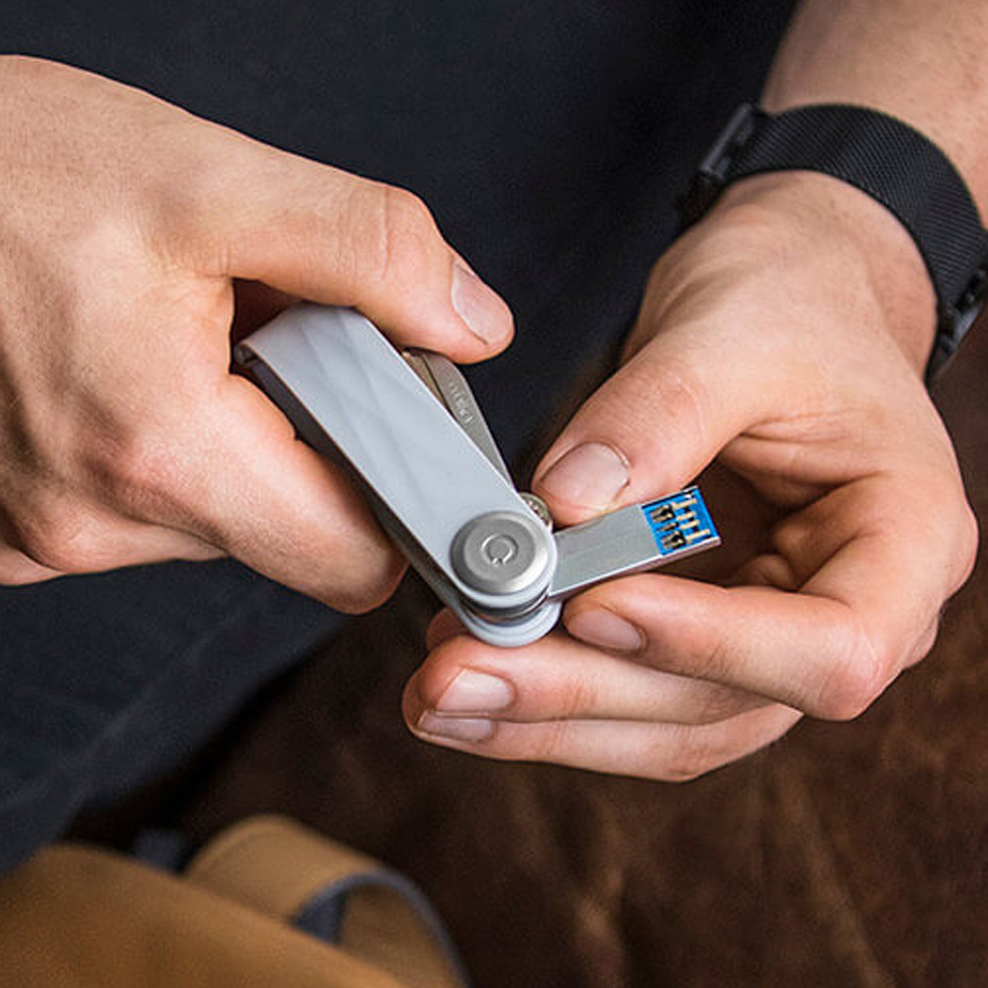 orbitkey-usb-3-0-8-gb-flash-laufwerk-f-r-key-organizer image 2