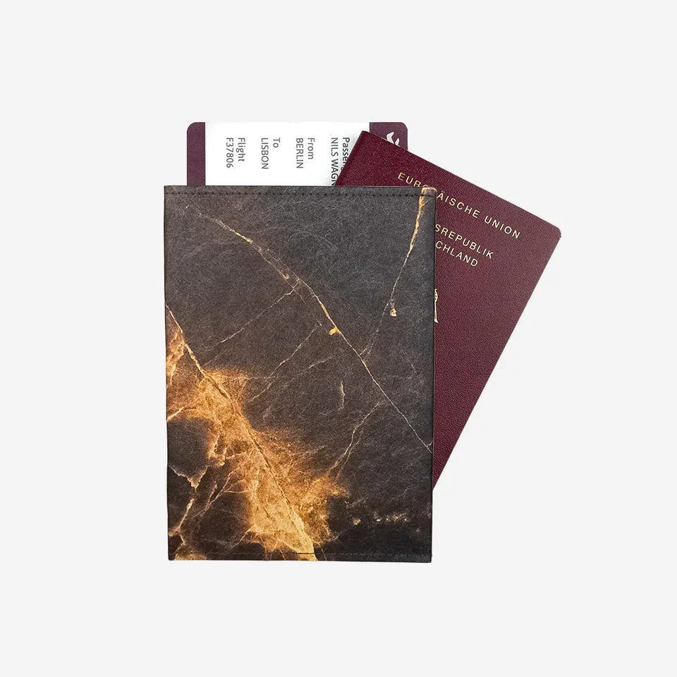 paprcuts-black-marble-rfid-reisepasscover-schwarz-braun image 1
