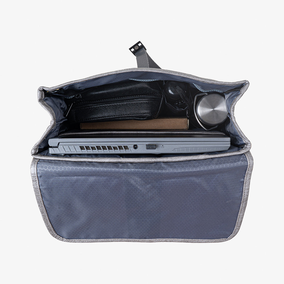 paprcuts-kyoto-rucksack-just-grey-aus-tyvek-11-liter image 7