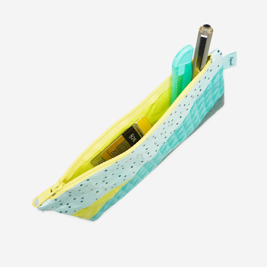 paprcuts-federtasche-kopenhagen-flachtasche-tyvek-colorful image 3