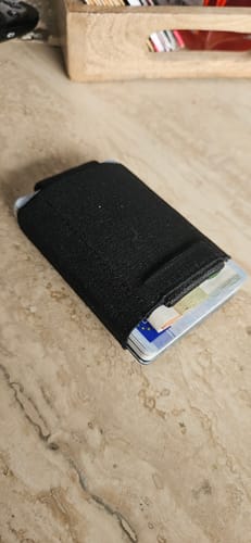 Solides Slim-Etui