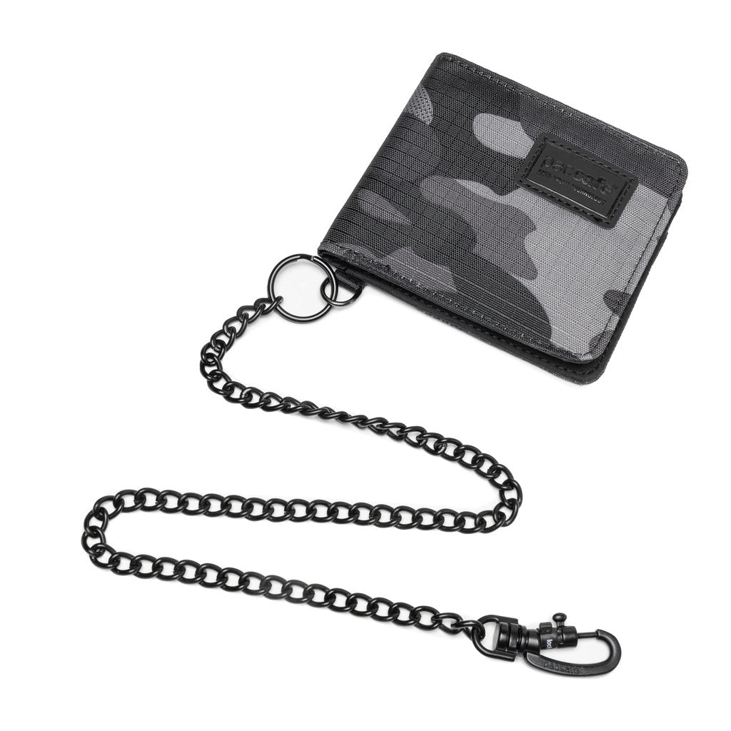pacsafe-wallet-securing-chain-mit-turnnlock-haken image 2