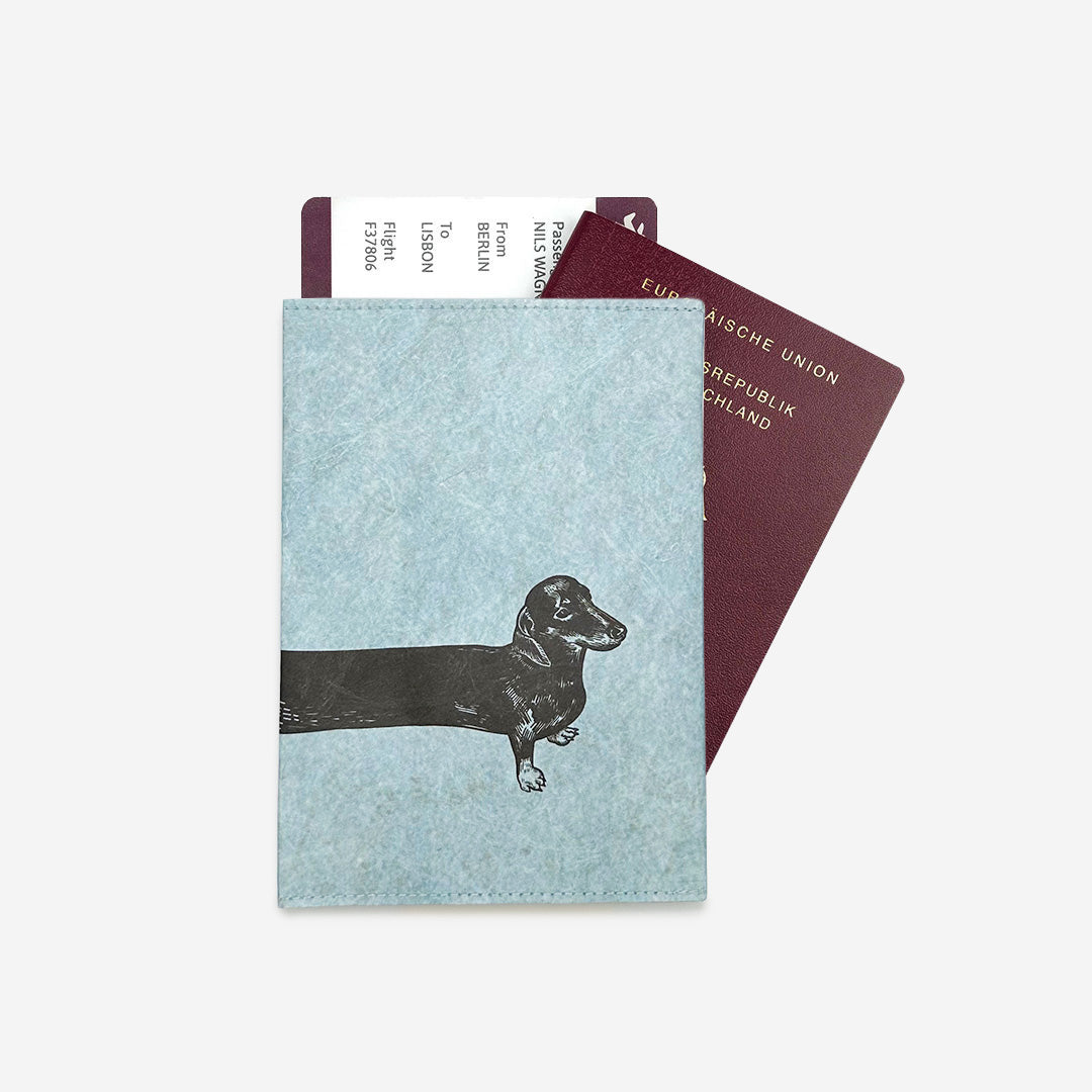 paprcuts-sausage-dog-rfid-reisepasscover-blau-neu image 1