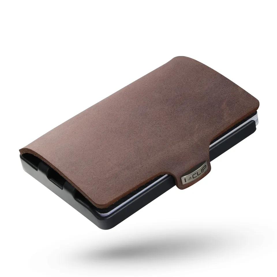 i-clip-original-kartenetui-black-soft-touch-brown-leder-mit-patina-effekt-20-sta image 1