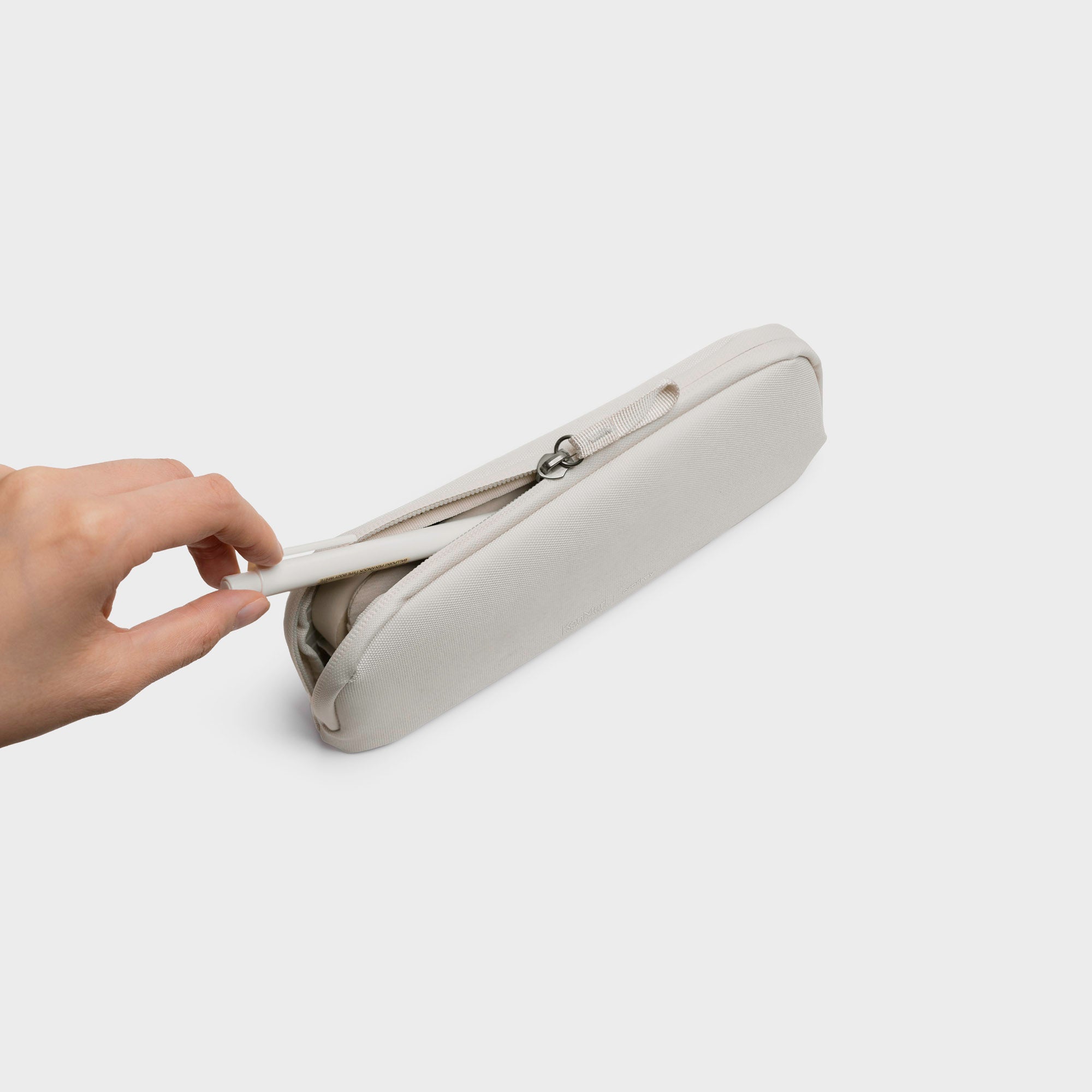 orbitkey-x-konmari-federm-ppchen-erweiterbares-pencil-case image 5