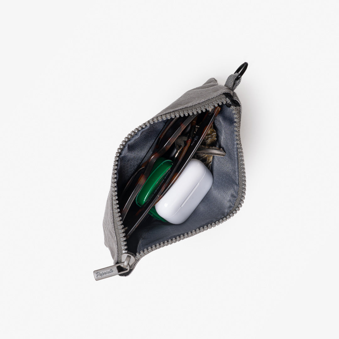 paprcuts-just-grey-oslo-organizer-pouch-hellgrau image 5