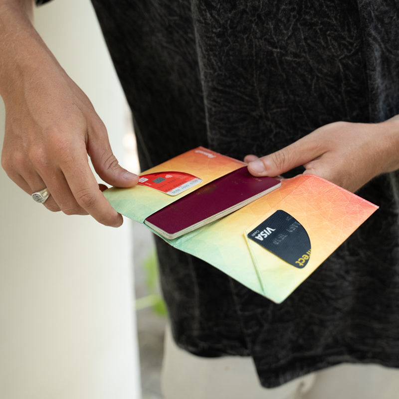paprcuts-rfid-reisepasscover-diamond-dawn-multicolor-bunte-tyvek-impfpassh-lle image 5