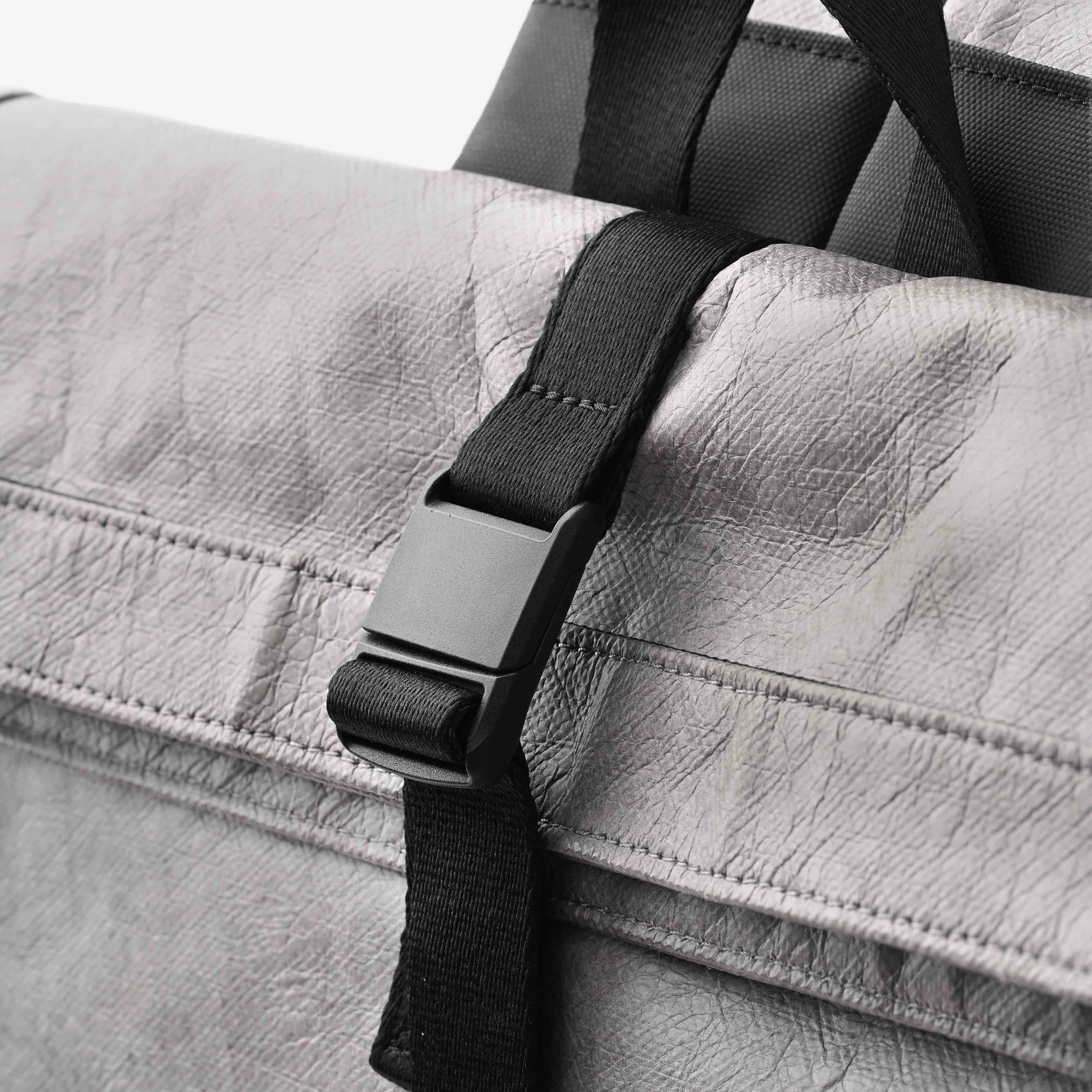 paprcuts-berlin-rucksack-just-grey-rucksack-bauchtasche-bundle image 6