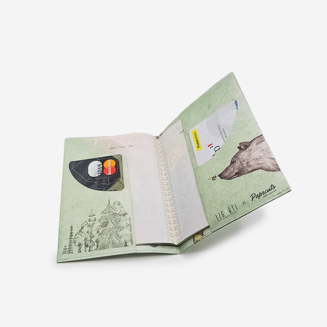 paprcuts-die-begegnung-ligarti-koop-rfid-reisepasscover image 4