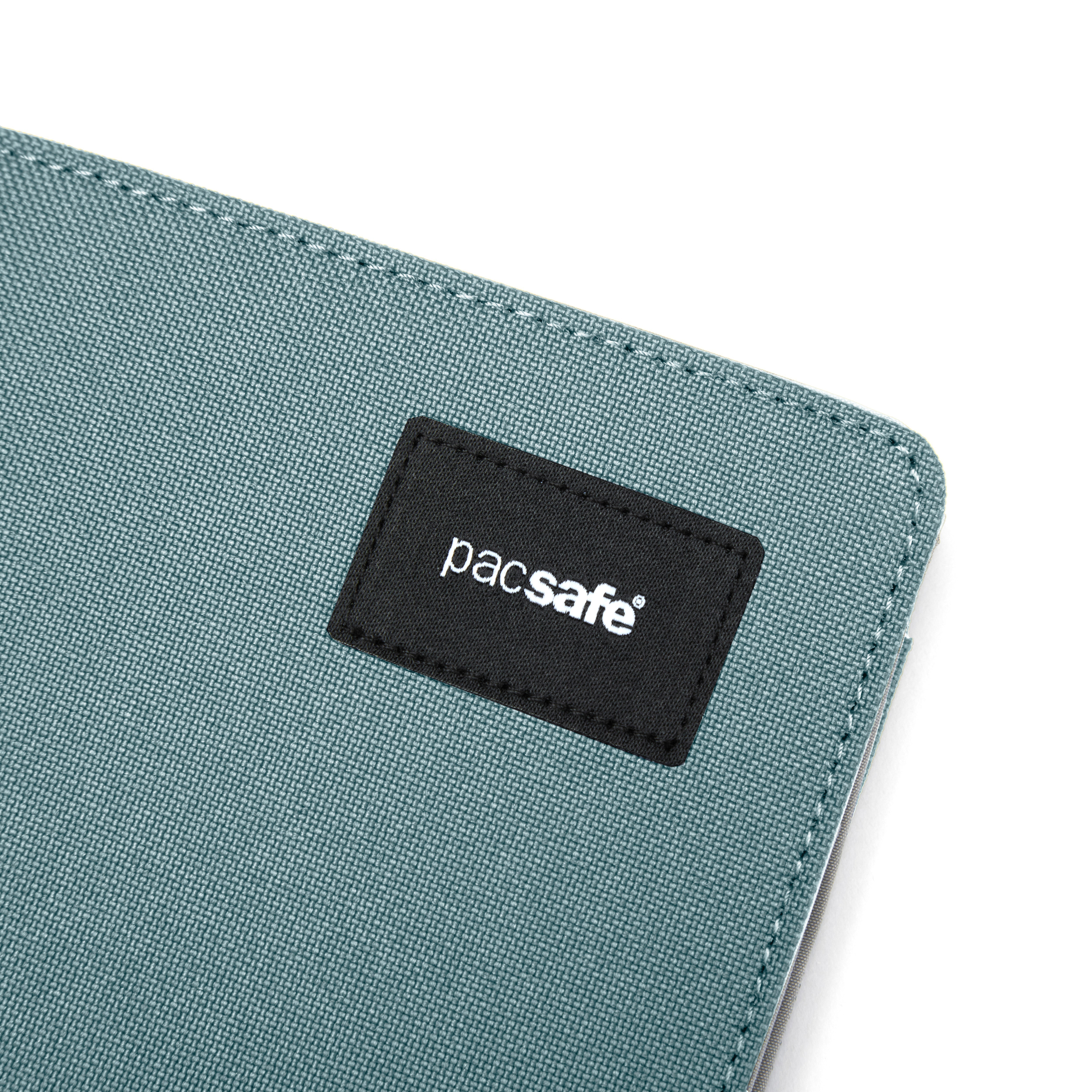 pacsafe-rfidsafe-rfid-blocking-bifold-wallet-slim-geldb-rse-3-kartenf-cher image 8