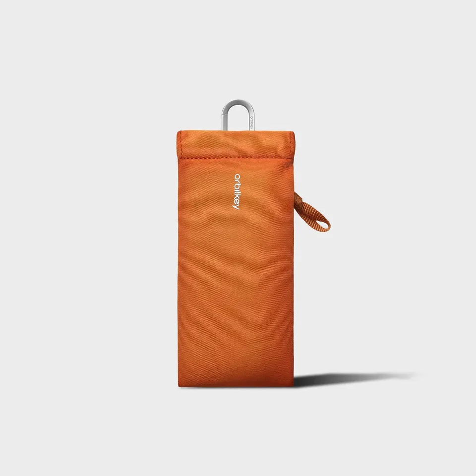 orbitkey-aufsteckbare-brillentasche image 1