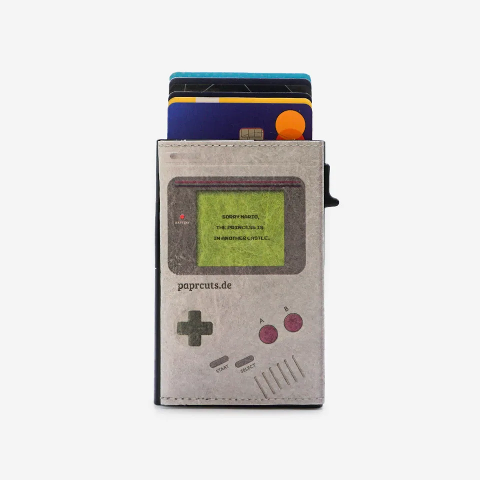 paprcuts-game-boy-rfid-alu-kartenetui-grau image 1