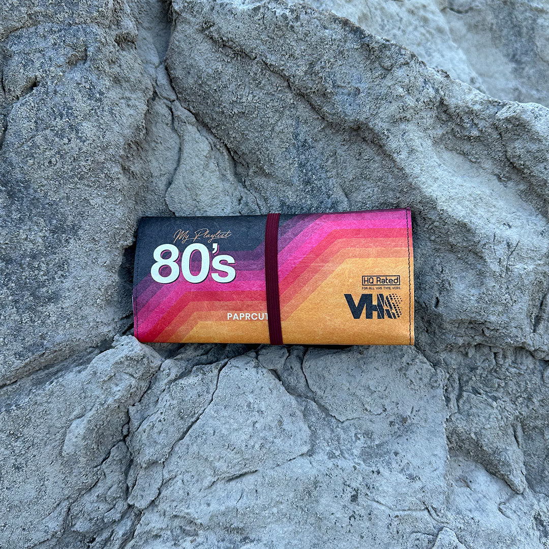 paprcuts-vhs-tabakbeutel-2-0-80s-drehtasche-schwarz-multicolor image 4