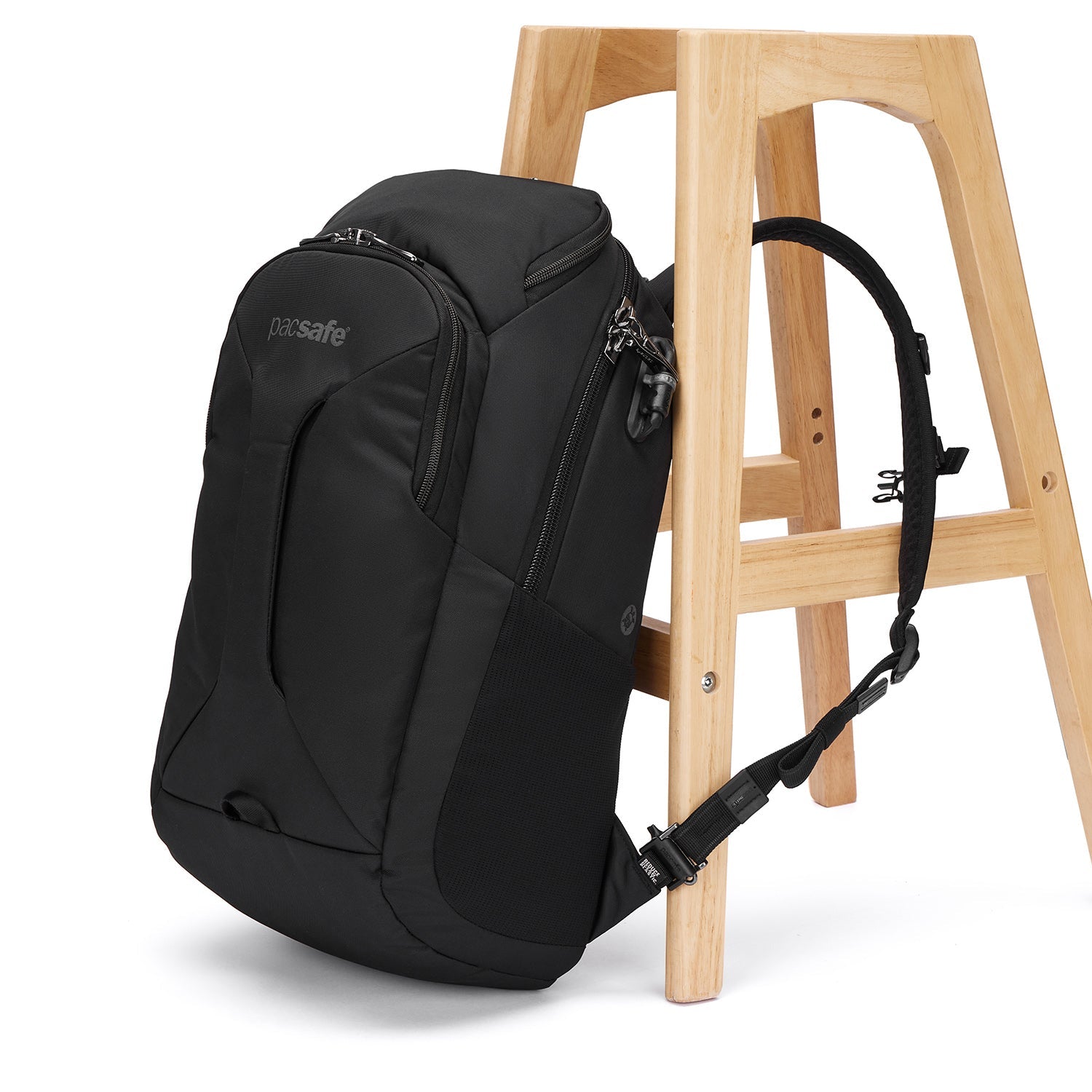 pacsafe-venturesafe-exp-28l-anti-diebstahl-rucksack-schwarz-recycled image 6