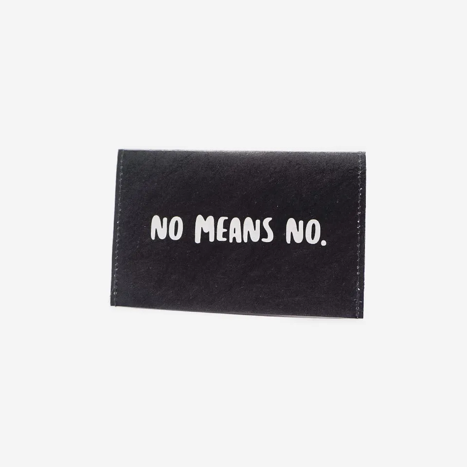 paprcuts-no-means-no-rfid-kartenhalter-schwarz-tyvek image 1