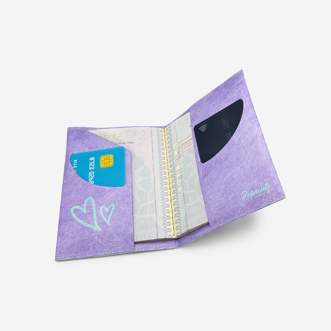 paprcuts-rfid-reisepasscover-liebe-so-blau-lila-tyvek-impfpassh-lle-mit-rfid-sch image 3