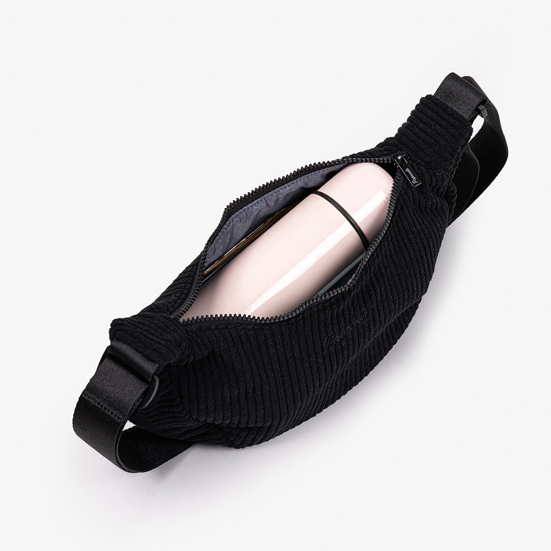 paprcuts-valencia-roundbag-just-black image 3