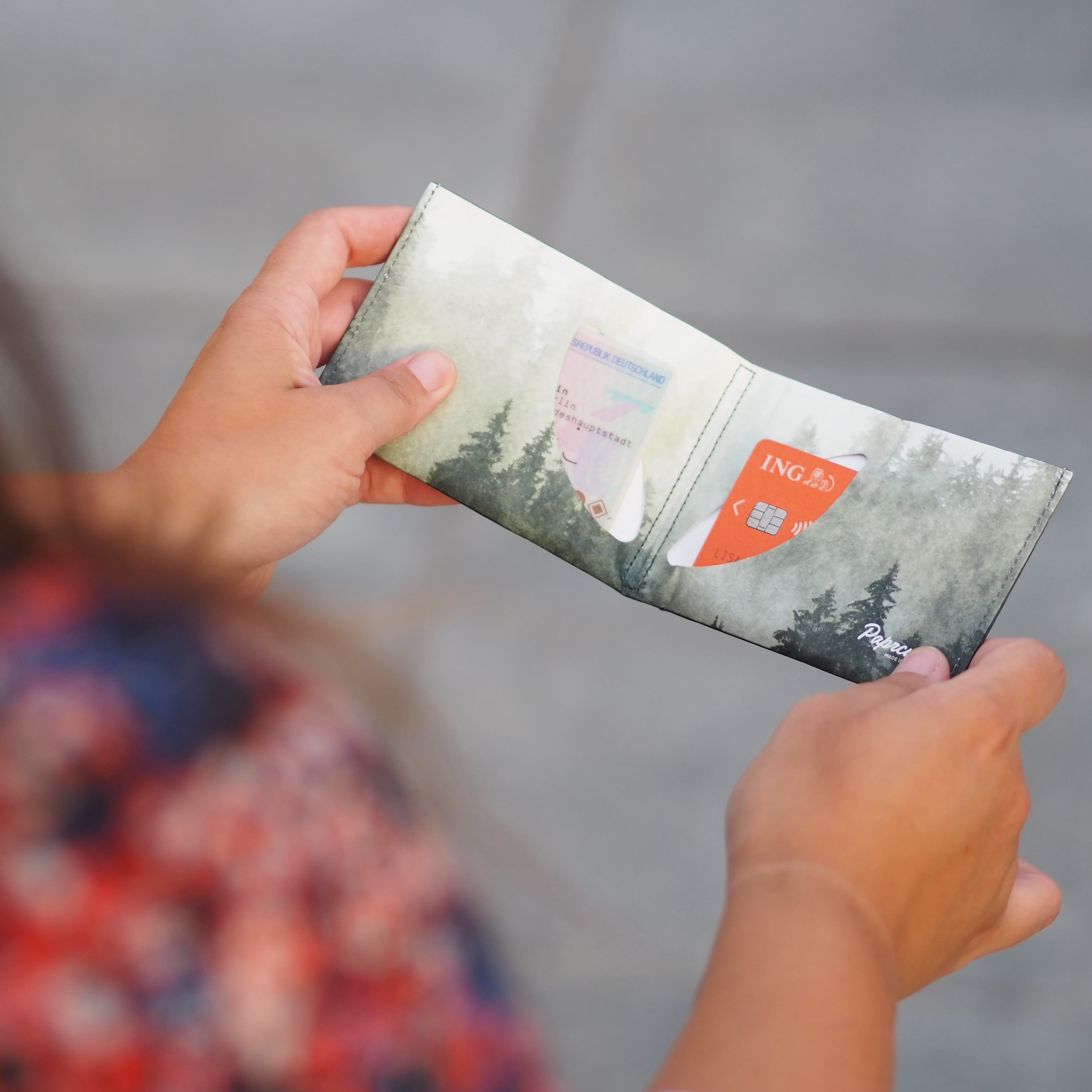 paprcuts-rfid-wallet-foggy-morning-kartenetui-b-ume image 5