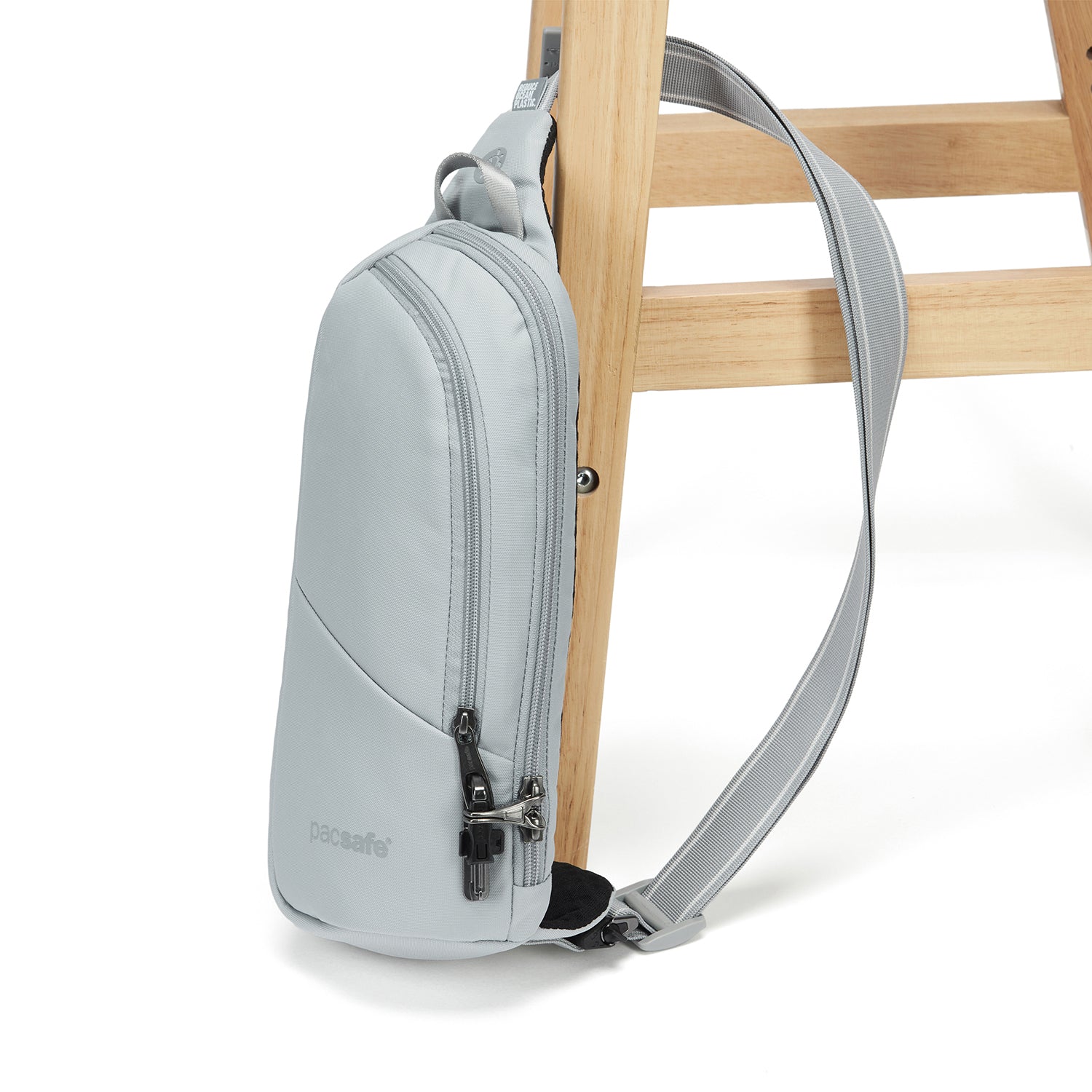 pacsafe-v-anti-theft-action-sling-pack-kompakt image 6